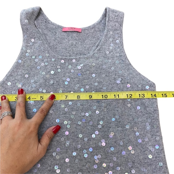 J. Crew embellished Sequin Cute Sweater Gray Sleeveless Sleeveless  XS - Picture 6 of 7